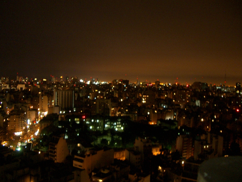 Buenos Aires 2005 - night skyline 12