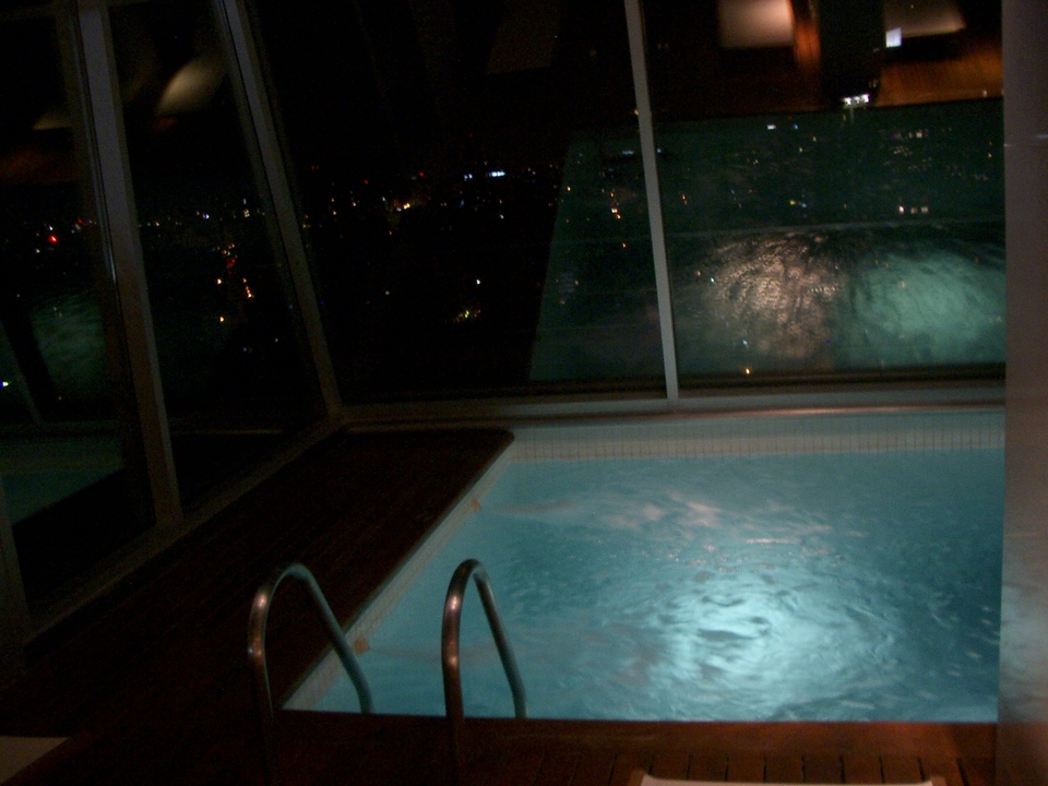 Buenos Aires 2005 - rooftop pool