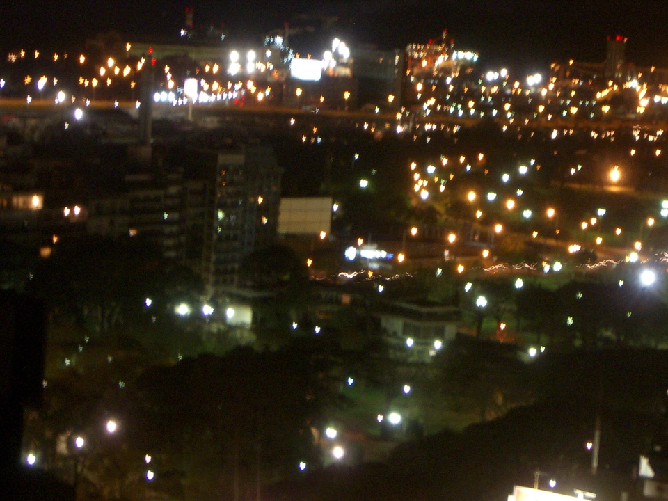 Buenos Aires 2005 - night skyline 6