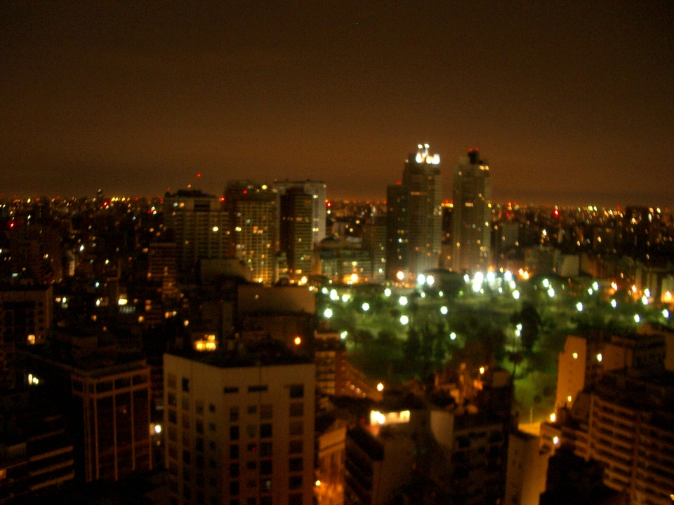 Buenos Aires 2005 - night skyline 8